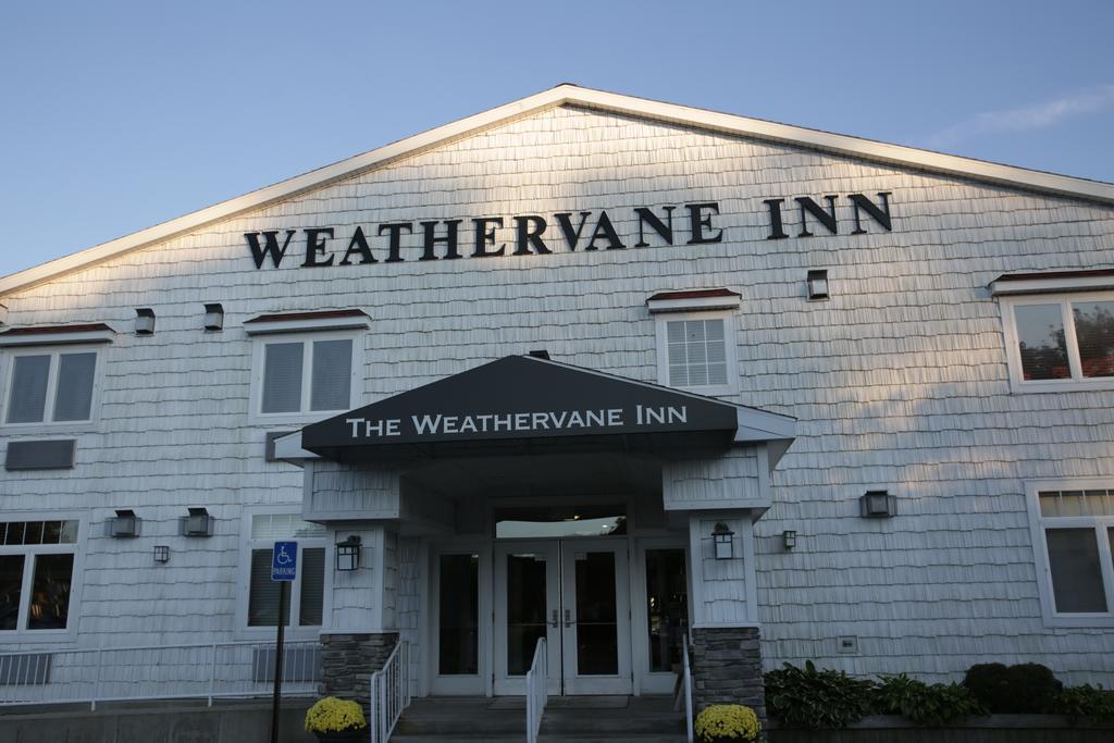 Weathervane Inn Montague Bagian luar foto